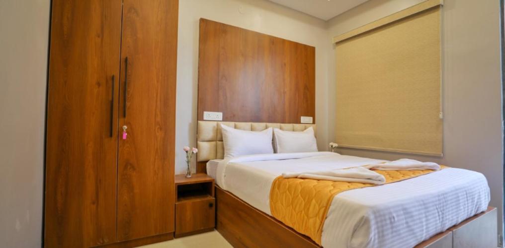 Hotel Ceasta, Beside Us Consulate Hyderabad, Gachibowli Gundipet Kültér fotó